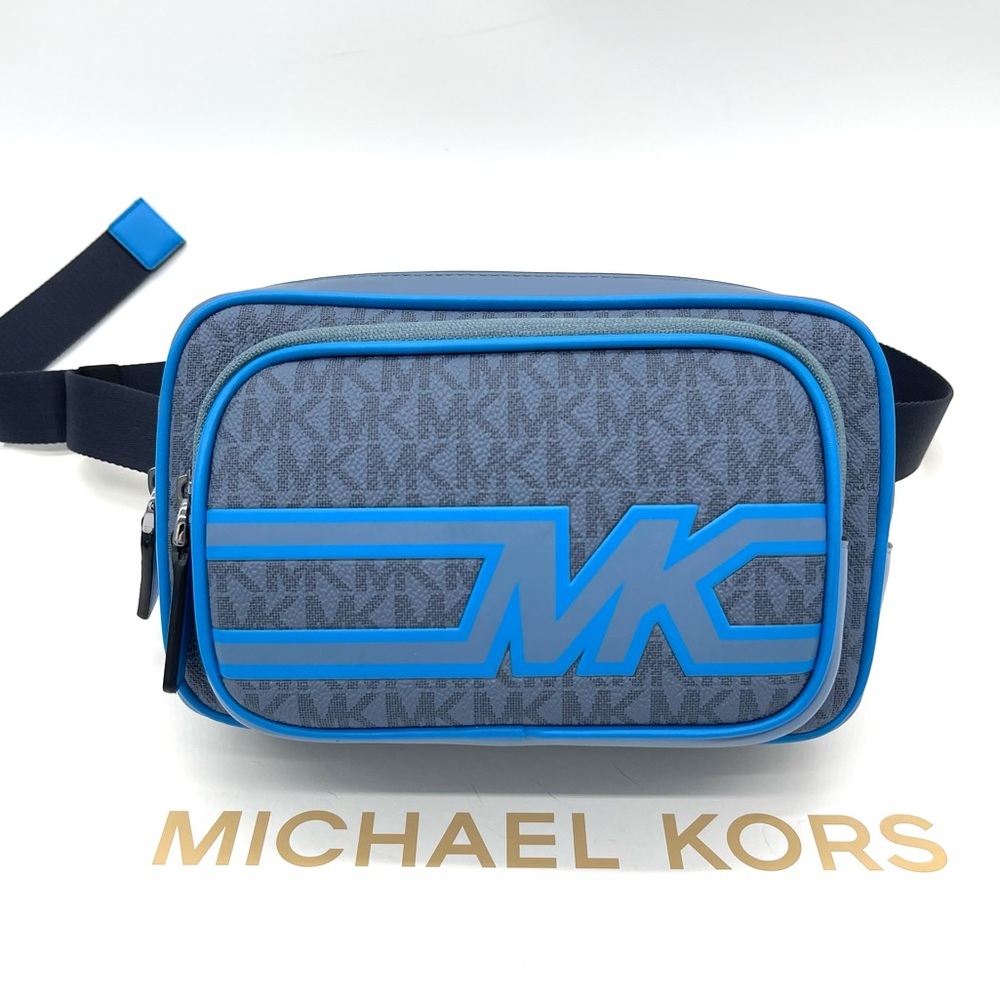 Michael Kors Cooper Double Zip Signature Belt Bag - Picture 2 of 11